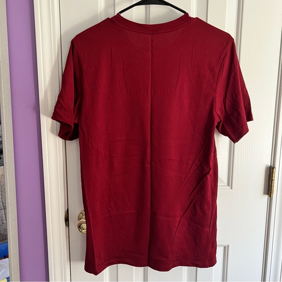 Nike tee - Picture 2 of 3